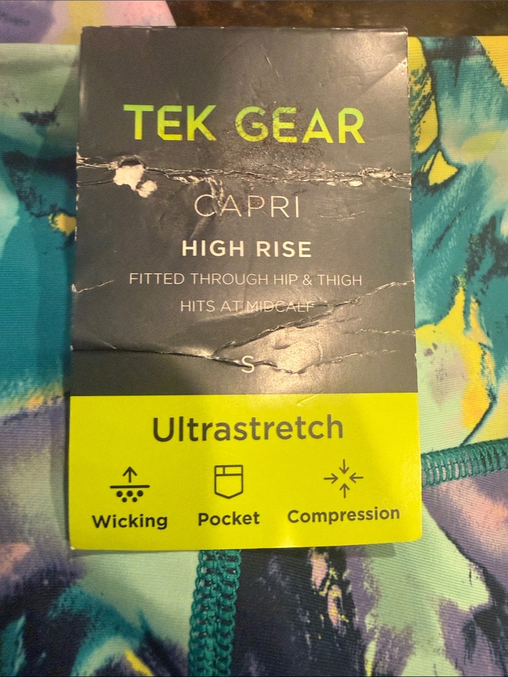 Tek Gear Capri High Rise Ultrastretch, Wicking, Compression Leggings NWT Size S - Picture 5 of 8